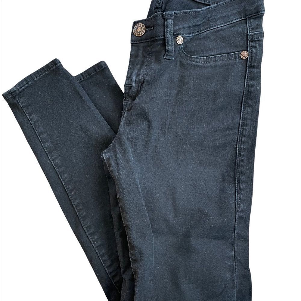 Rock & Republic black skinny 5 pocket style jeans with grommet detail, size 8. - Picture 5 of 5